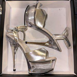 LIKE NEW Women’s Clear/Silver  platform Ankle-Strap 6 inch heel size 7 SHIP FAST
